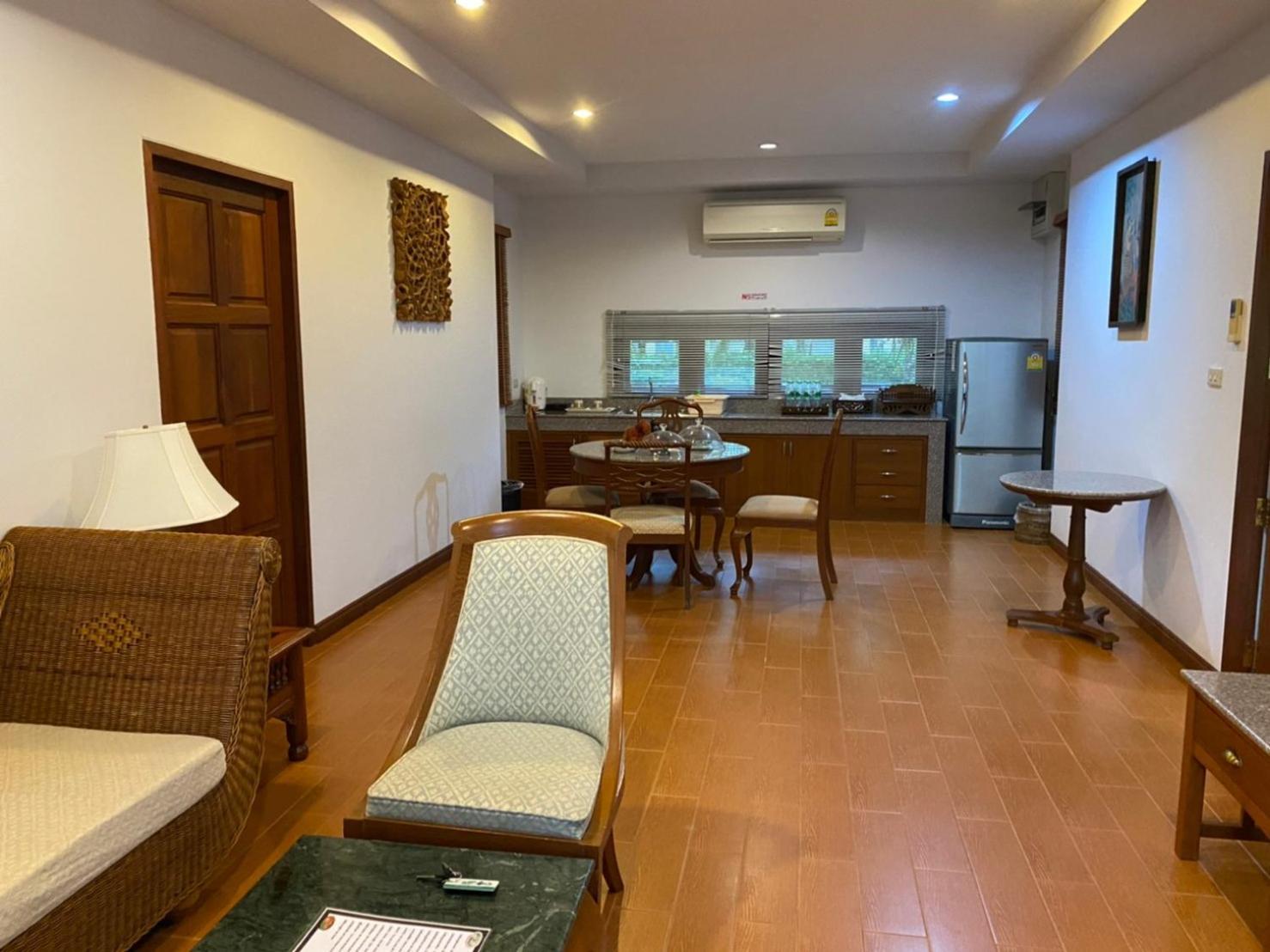 Sailom Resort Bangsaphan Bang Saphan Exterior foto